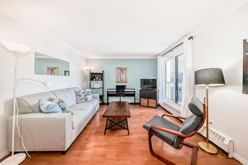 Fifth View of 215, 727 56 Avenue SW, Windsor Park, Calgary, Alberta, T2V4Z8