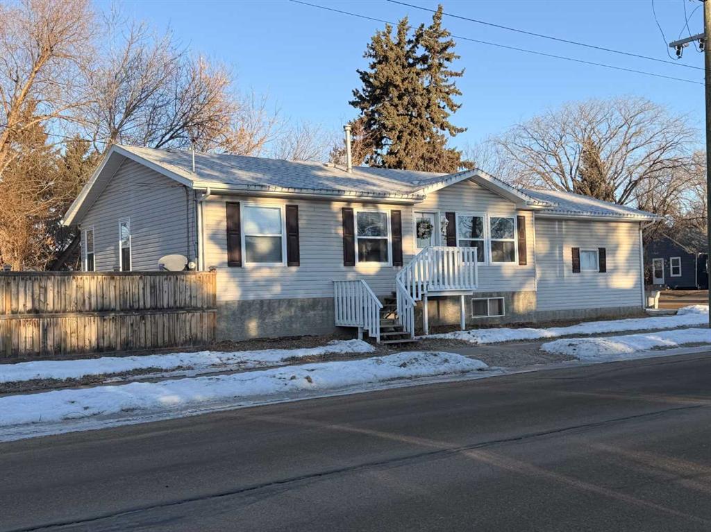 422 9th Street  , A2286857, Alberta,