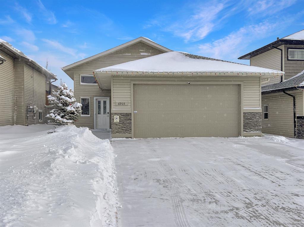 Second View of 6905 115B Street , Pinnacle Ridge, Grande Prairie, Alberta, T8W 0H7