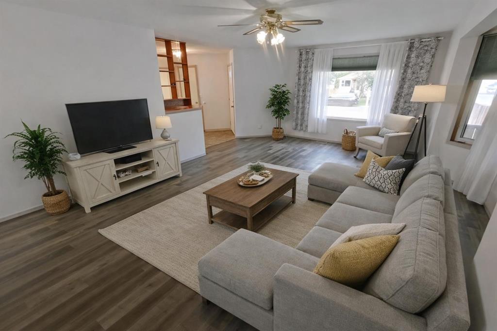 409 1 Street N, A2286909, Alberta,