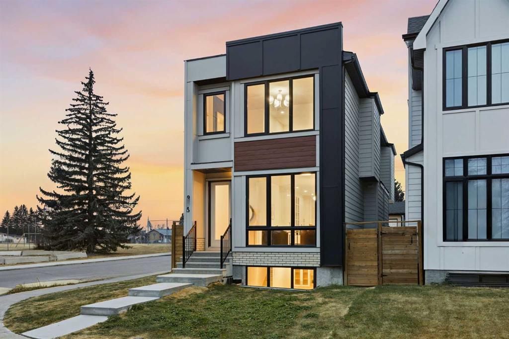 Second View of 926 21 Avenue NW, Mount Pleasant, Calgary, Alberta, T2M 1K6
