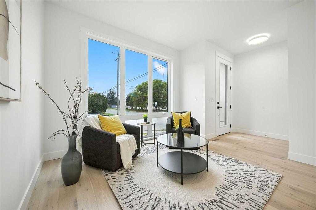 Fourth View of 926 21 Avenue NW, Mount Pleasant, Calgary, Alberta, T2M 1K6