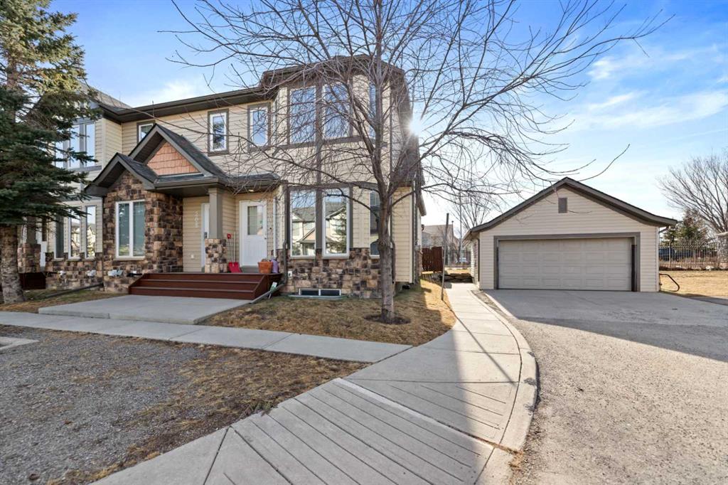 Third View of 209, 2445 Kingsland Road SE, Kings Heights, Airdrie, Alberta, T4A 0B4