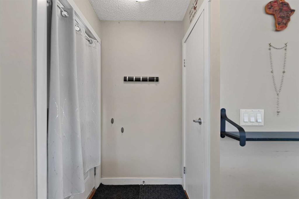 Fifth View of 209, 2445 Kingsland Road SE, Kings Heights, Airdrie, Alberta, T4A 0B4