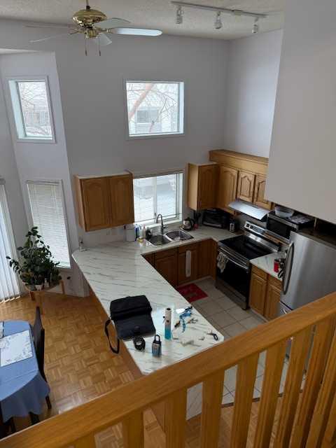 Fourth View of 4 Kingsland Villas SW, Kingsland, Calgary, Alberta, T2V 5J9