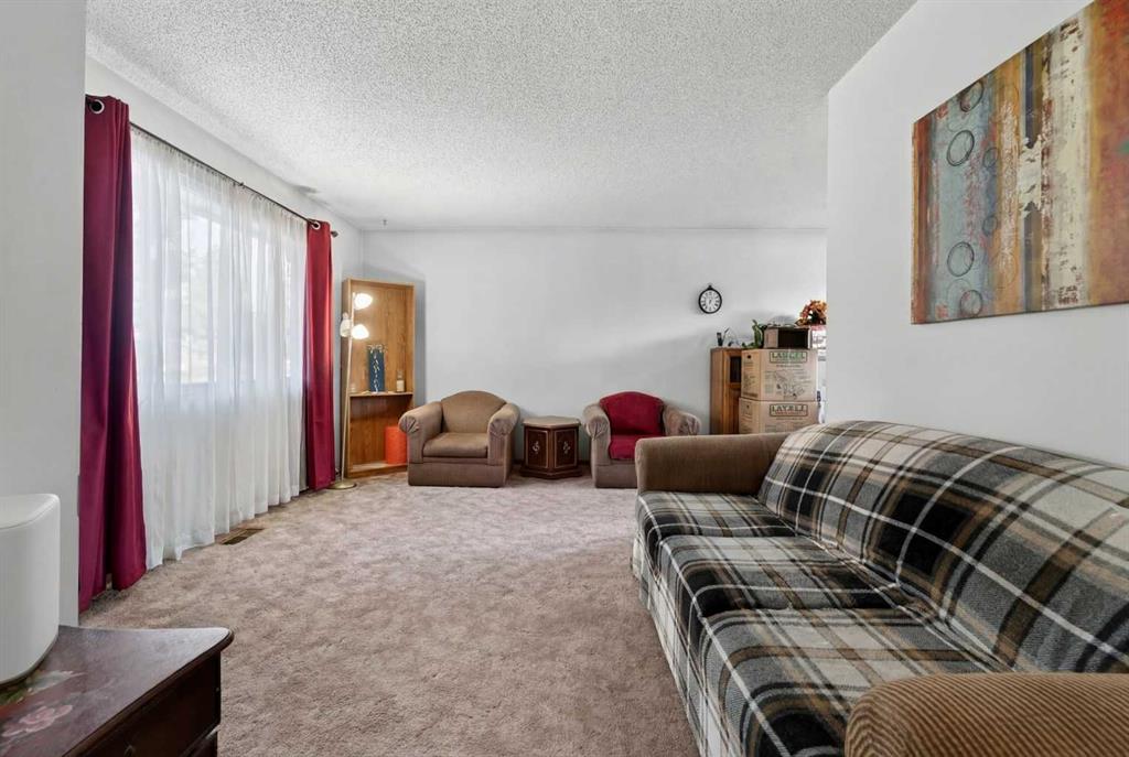 Fourth View of 317 26 Street S, Glendale, Lethbridge, Alberta, T1J 3P8