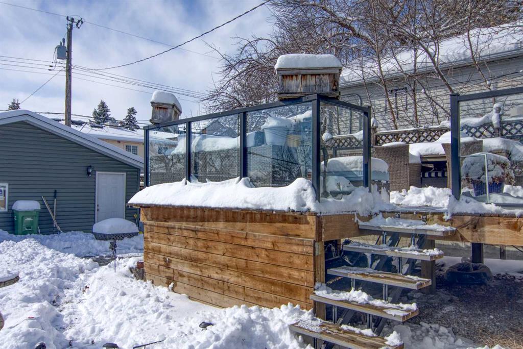 Fourth View of 129 30 Avenue NW, Tuxedo Park, Calgary, Alberta, t2m2n1