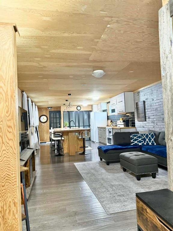 Third View of 103, 145 East River Road , NONE, Hinton, Alberta, T7V1S5