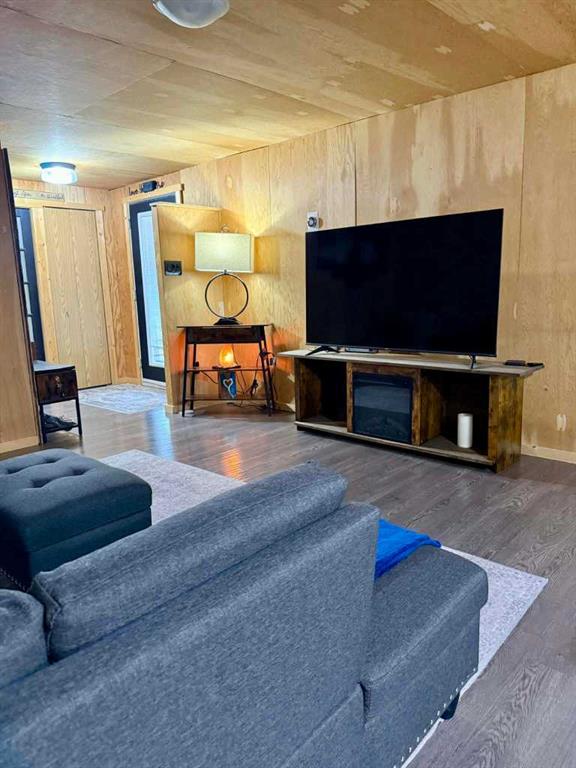 Fifth View of 103, 145 East River Road , NONE, Hinton, Alberta, T7V1S5