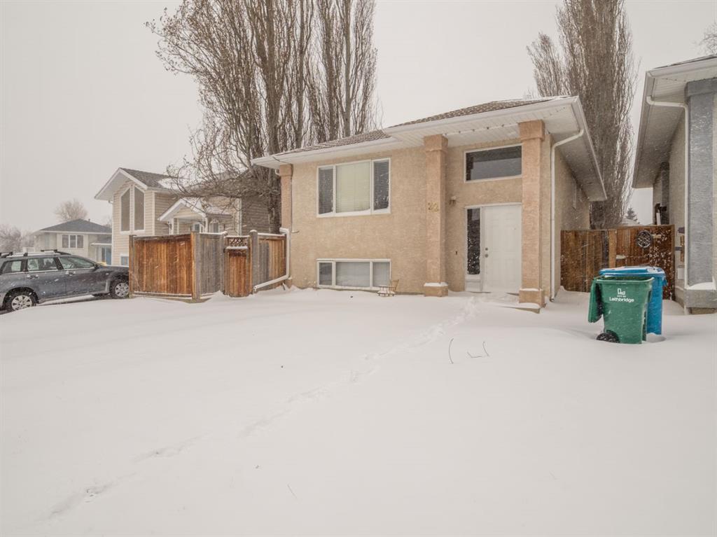 Third View of 22 Assiniboia Road W, Indian Battle Heights, Lethbridge, Alberta, T1K 6Z1