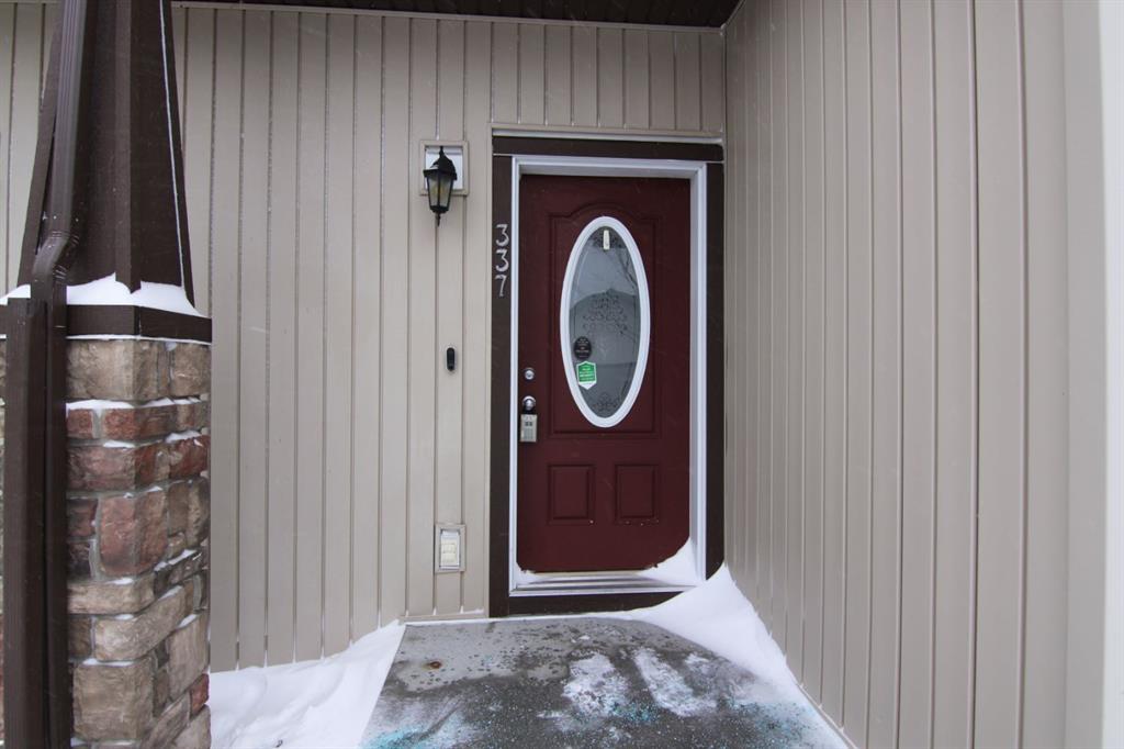 Fourth View of 337 COPPERPOND Landing SE, Copperfield, Calgary, Alberta, T2Z 1G6