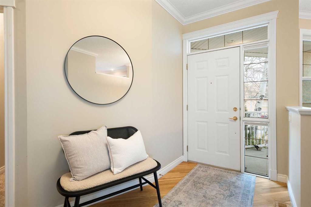 Fifth View of 114, 1000 Glenhaven Way , GlenEagles, Cochrane, Alberta, T4C 1Y9