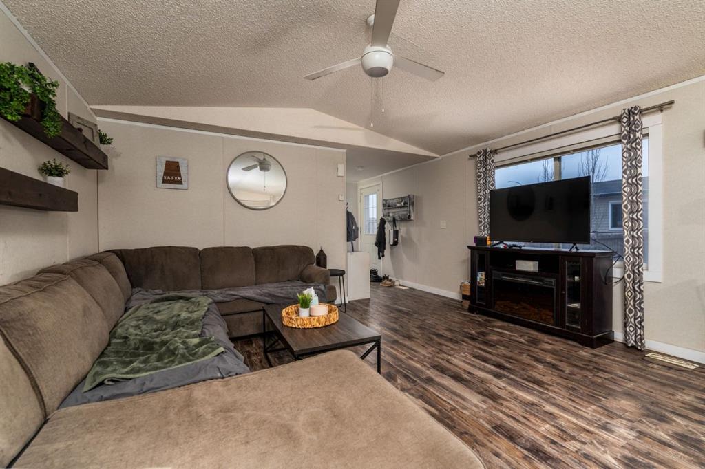 Fourth View of 3312 43A Avenue , Aurora, Lloydminster, Saskatchewan, S9V2E5