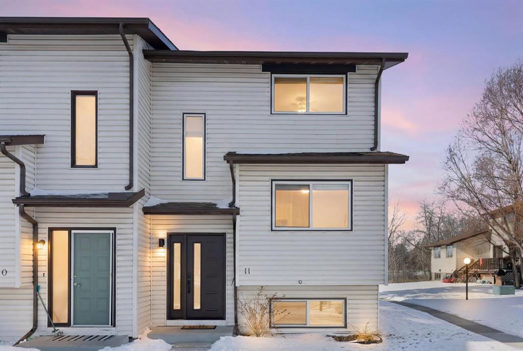 Third View of 11, 73 Glenbrook Crescent , Glenbow, Cochrane, Alberta, T4C 1G1