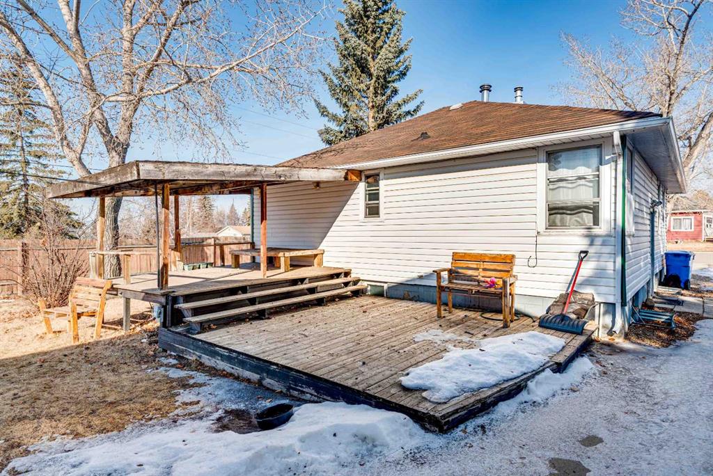 Fourth View of 511 3 Street SE, NONE, Three Hills, Alberta, T0M 2A0