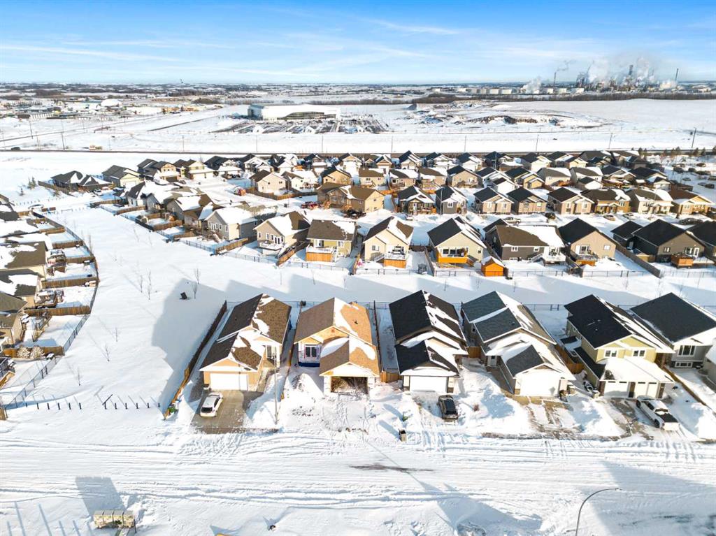 Fourth View of 3805 42 Avenue , Larsen Grove, Lloydminster, Saskatchewan, S9V 2K4