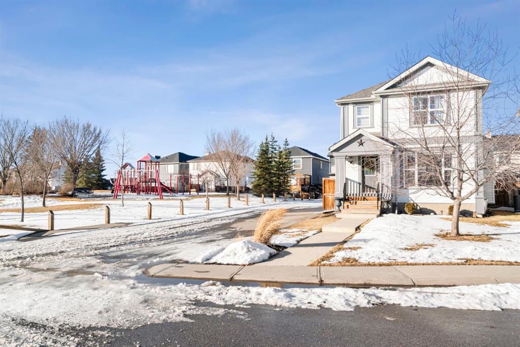 Fourth View of 327 Copperstone Grove SE, Copperfield, Calgary, Alberta, T2Z 4X9