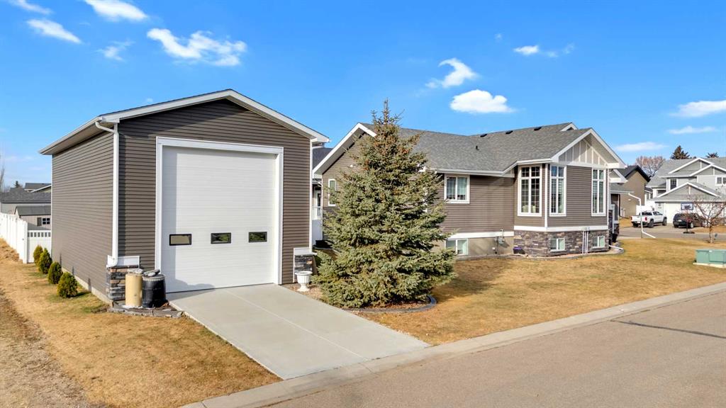 Second View of 3901 49 Ave  , Riverside, Ponoka, Alberta, T4J 0B6