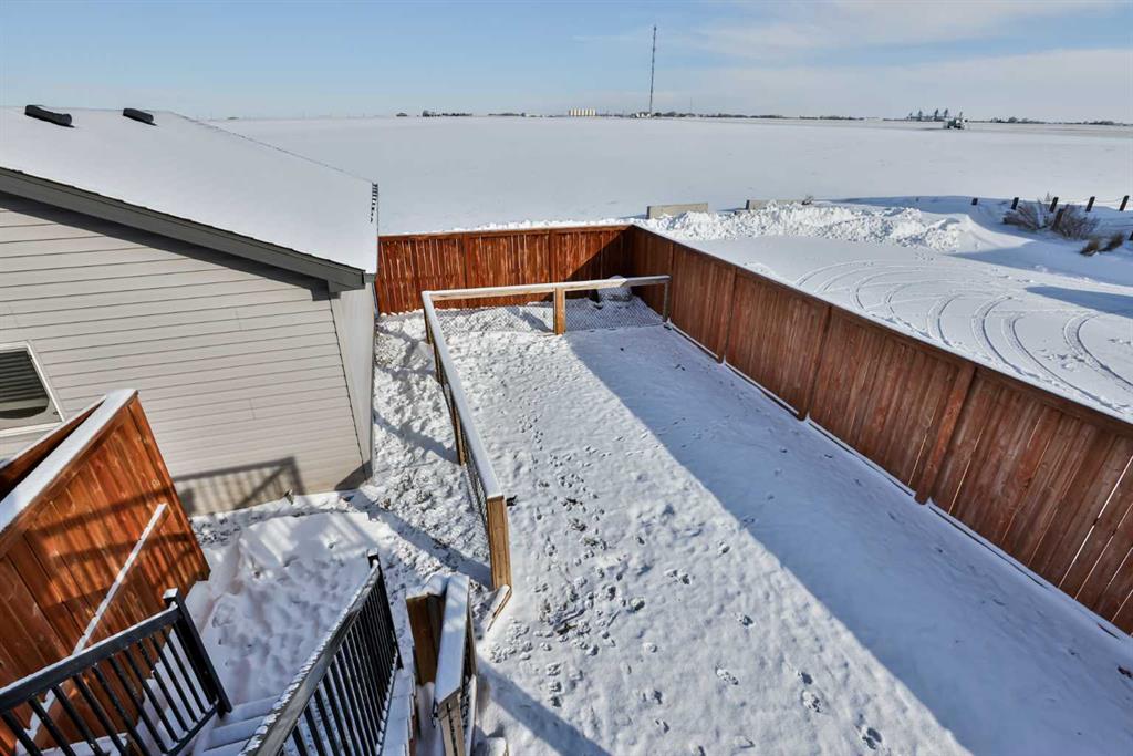 Fifth View of 918 Greywolf Run N, Blackwolf 1, Lethbridge, Alberta, T1H 7G7