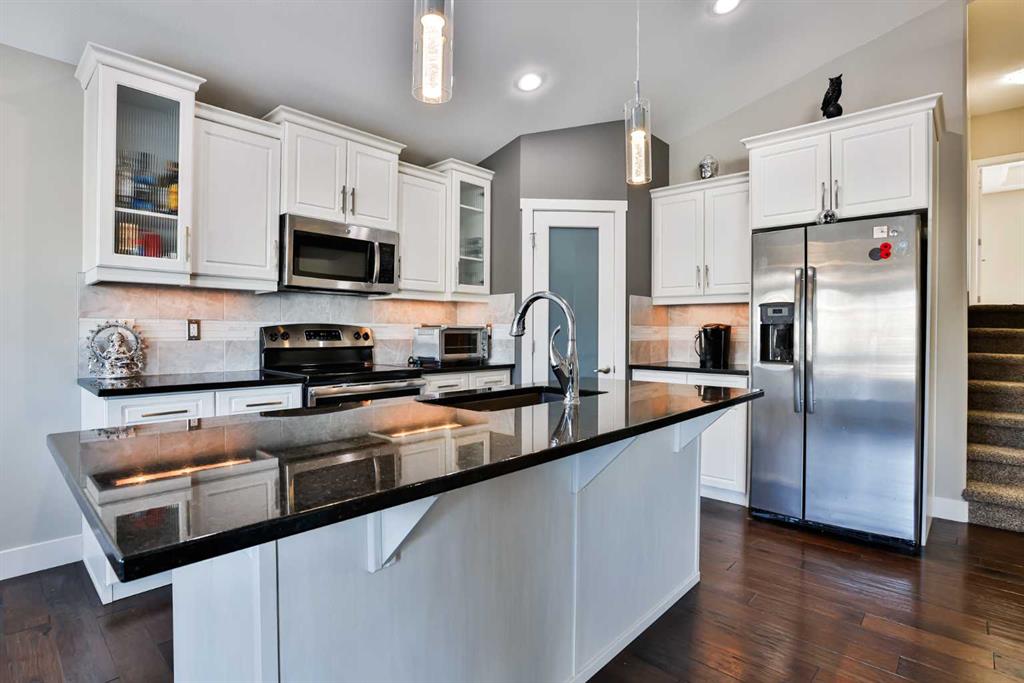 Fifth View of 517 Sixmile Crescent S, Southgate, Lethbridge, Alberta, T1K 5X2