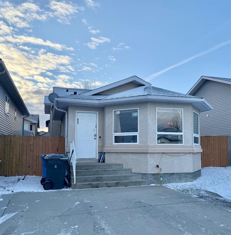 Second View of 668 Blackfoot Terrace W, Indian Battle Heights, Lethbridge, Alberta, T1K 7X6