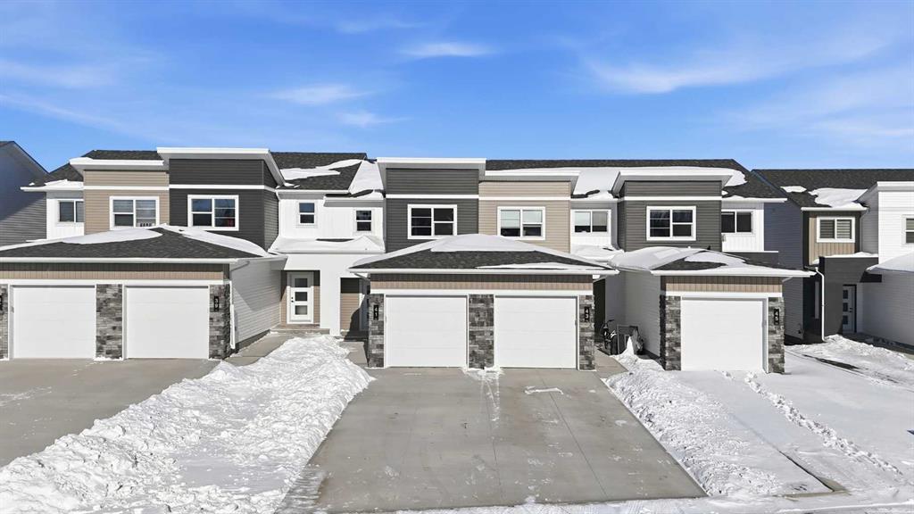 Third View of 41 Violet Point , Vista, Sylvan Lake, Alberta, T4S 0X1