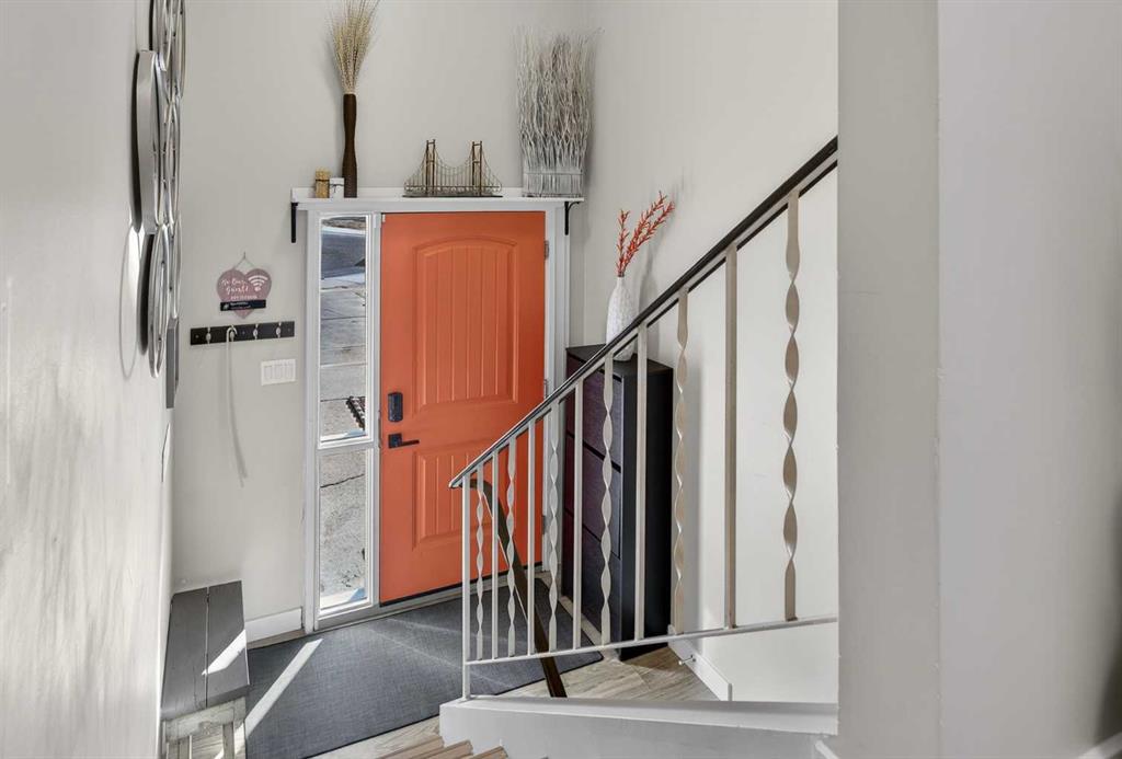 Fifth View of 112 Iroquois Crescent W, Indian Battle Heights, Lethbridge, Alberta, T1K 5J4