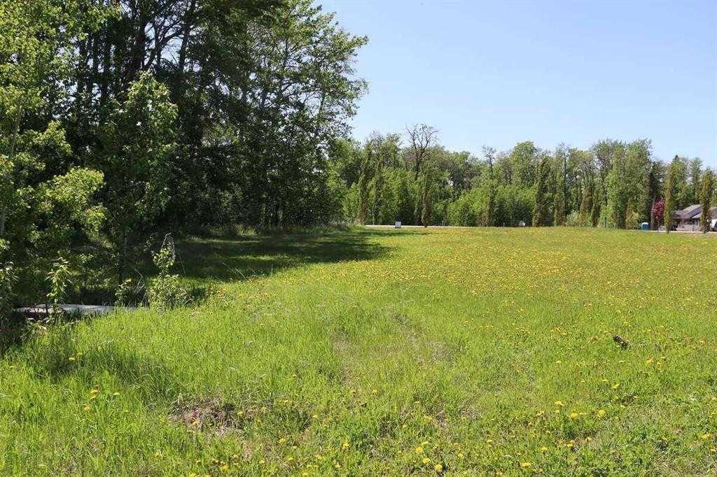 Fourth View of 5-28124 Township Rd 412  , Wilson’s Beach Estates, Rural Lacombe County, Alberta, T4L0J6