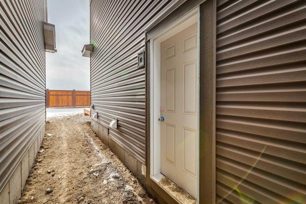 Third View of 133 Sora Gardens SE, Hotchkiss, Calgary, Alberta, T3S 0V3