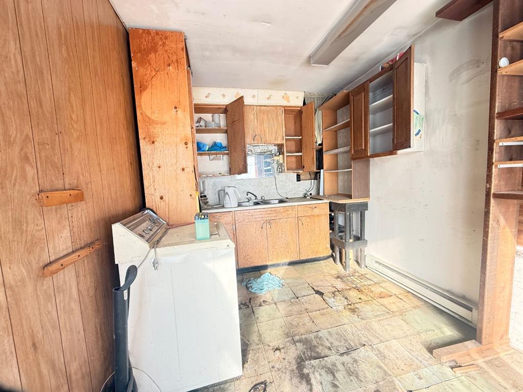 Third View of 5514 50 Avenue , North Lloydminster, Lloydminster, Alberta, T9V 0X2