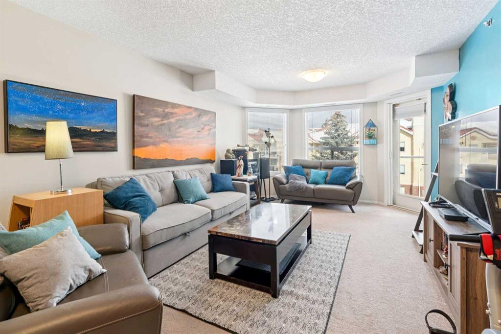 Third View of 2327, 1818 Simcoe Boulevard SW, Signal Hill, Calgary, Alberta, T3H 3L9