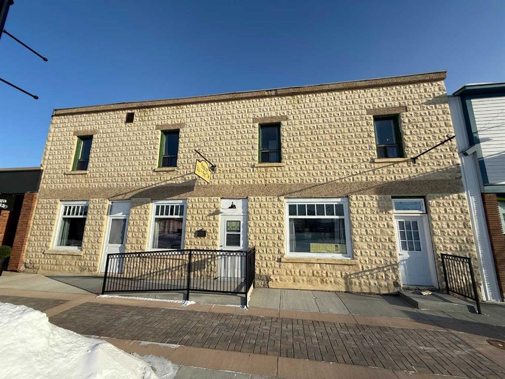 Second View of 5012 51 Avenue  , Central Ponoka, Ponoka, Alberta, T4J 1R5