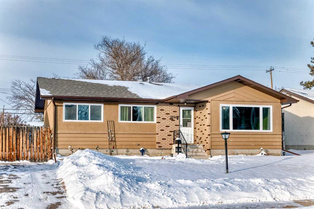 Fourth View of 4924 39 Street , Southeast Innisfail, Innisfail, Alberta, T4G 1J2