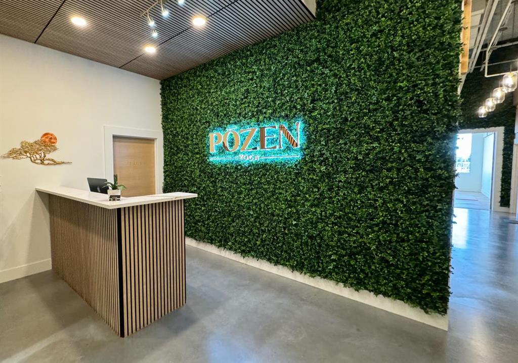 Third View of 240, 125 Oakmoor Plaza SW, Oakridge, Calgary, Alberta, T2V 4R9