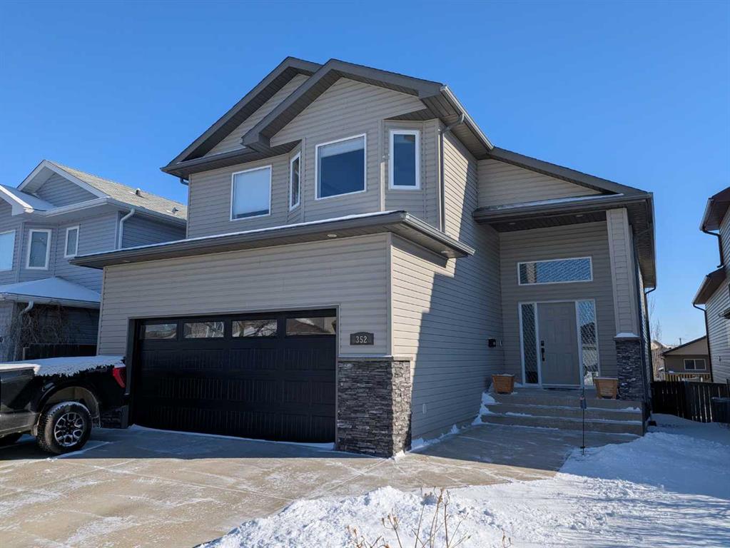 352 Tartan Circle W, A2287753, Alberta,