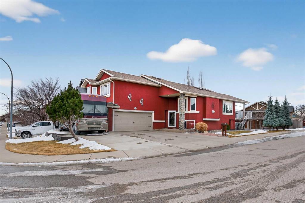Second View of 302 Sixmile Lane S, Southgate, Lethbridge, Alberta, T1K 5S6