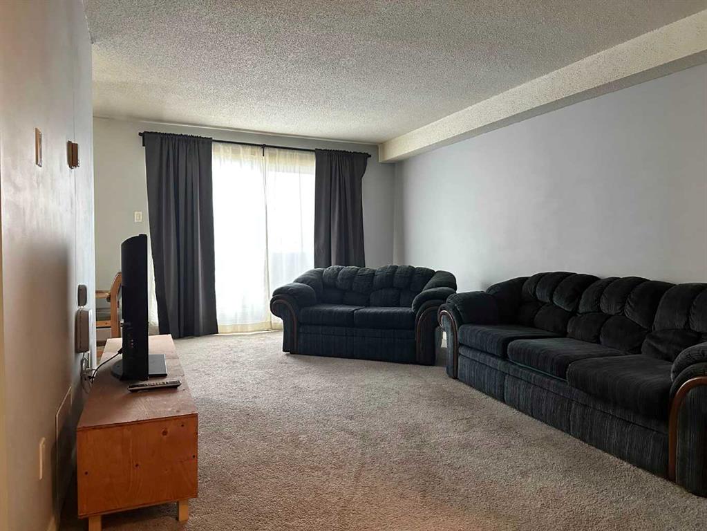 Fourth View of 7, 7 Clearwater Crescent , Downtown, Fort McMurray, Alberta, T9H 3Z9