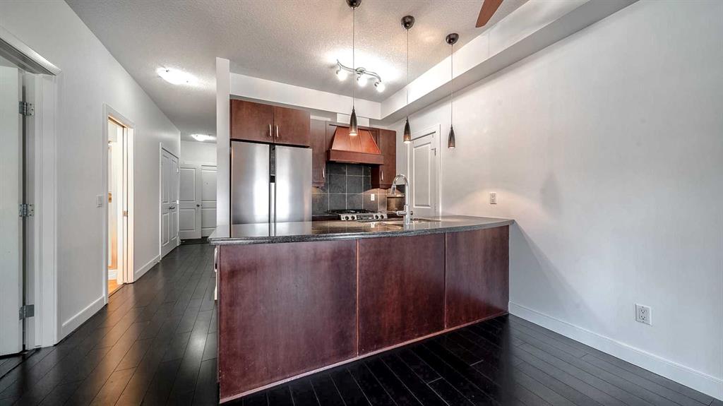 Fourth View of 304, 1818 14 Street SW, Lower Mount Royal, Calgary, Alberta, T2T 3S9