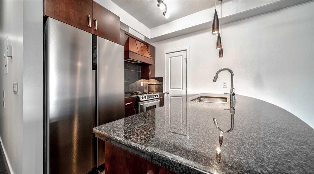 Fifth View of 304, 1818 14 Street SW, Lower Mount Royal, Calgary, Alberta, T2T 3S9