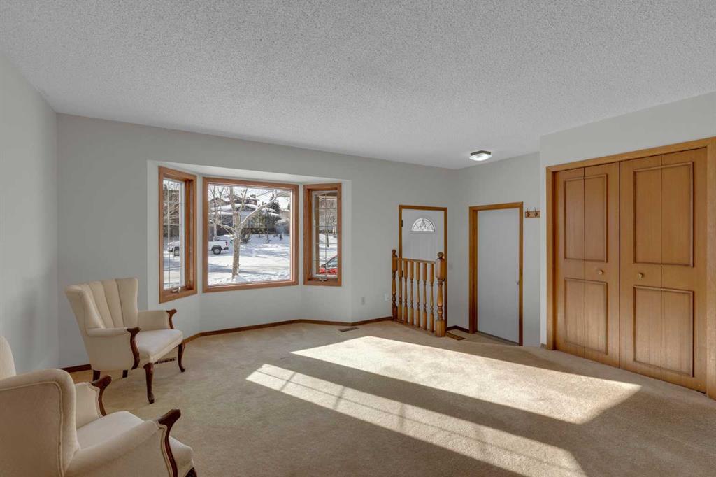 Fifth View of 92 Macewan Drive NW, MacEwan Glen, Calgary, Alberta, T3K 2P7