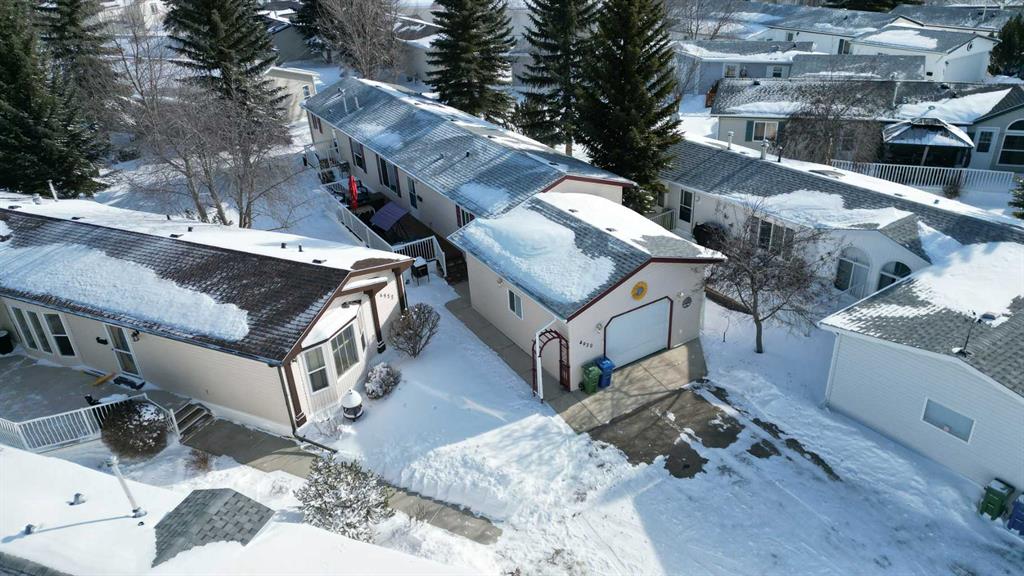 Fourth View of 4920 DORCHESTER Avenue , Devonshire, Red Deer, Alberta, T4R 2Z8