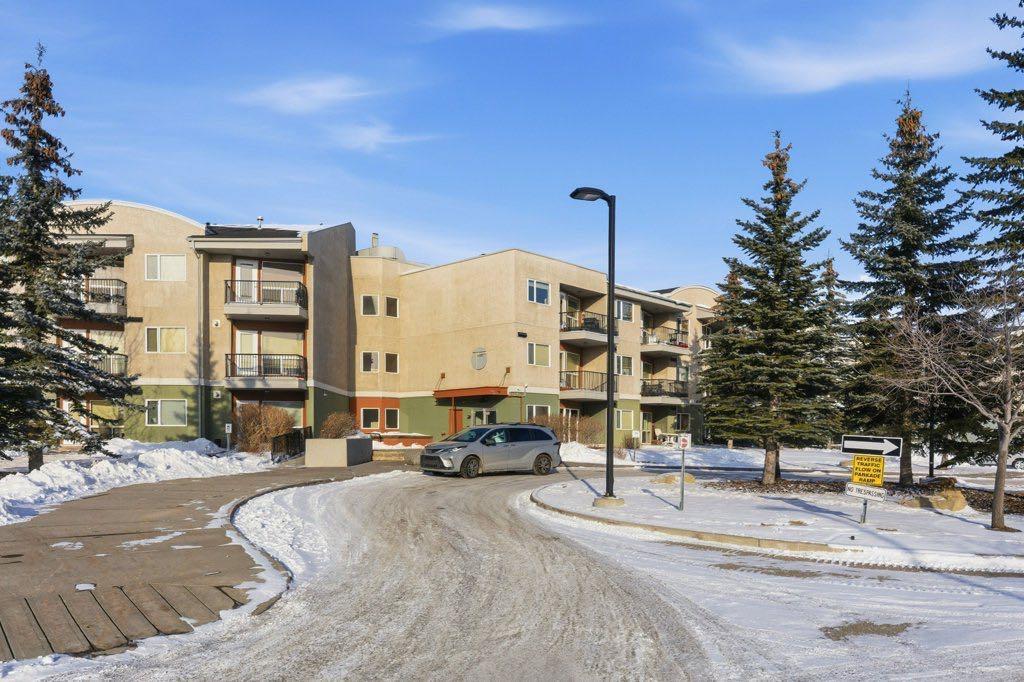 Third View of 210, 69 Springborough Court SW, Springbank Hill, Calgary, Alberta, T3H 5V5