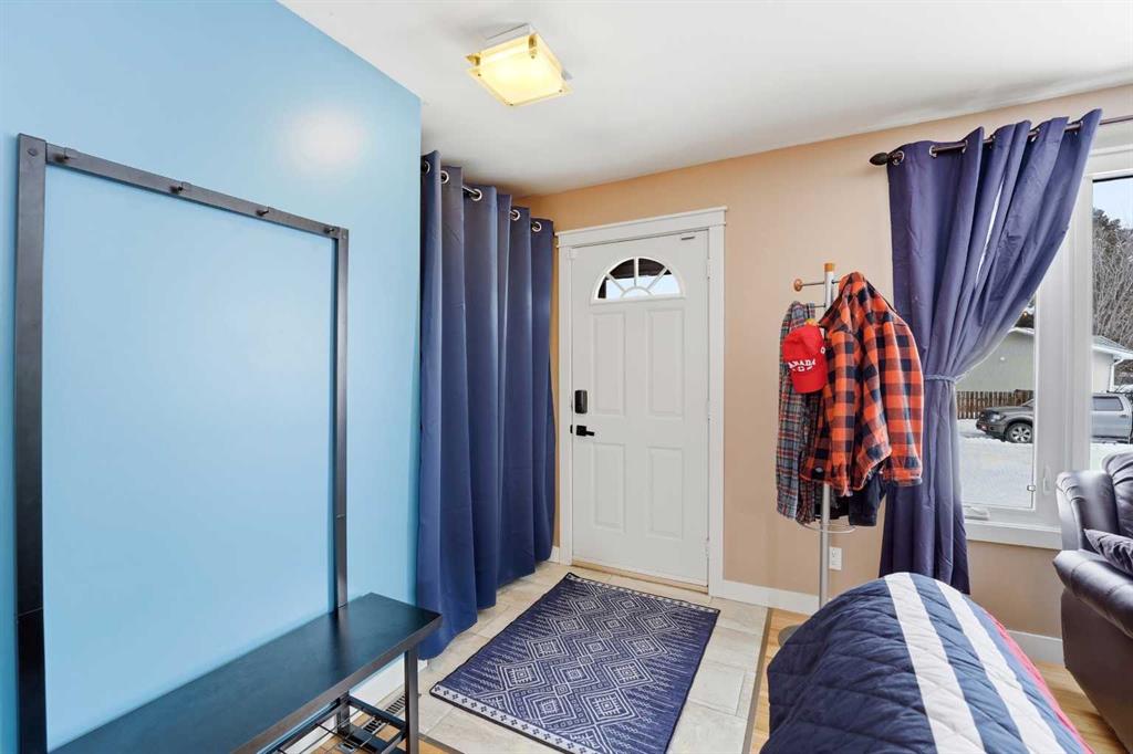 Fourth View of 22 Freemont Close , Fairview, Red Deer, Alberta, T4N 4Y6