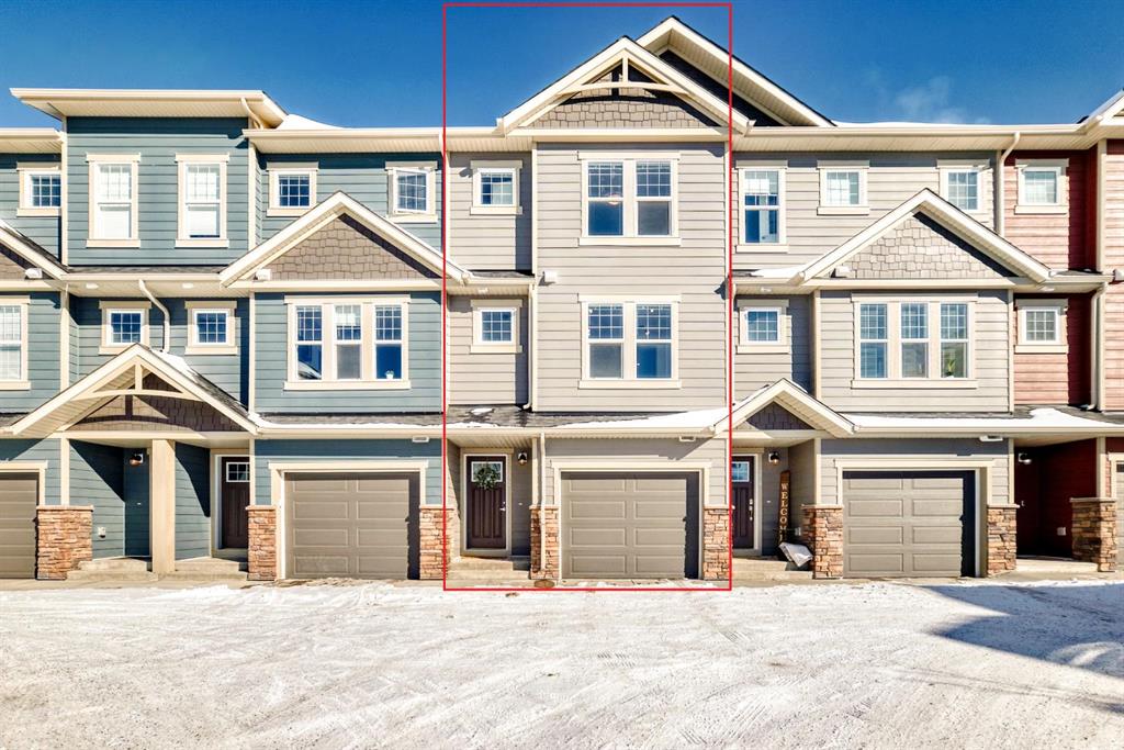 Fourth View of 272 Cranbrook Square SE, Cranston, Calgary, Alberta, T3M3K8