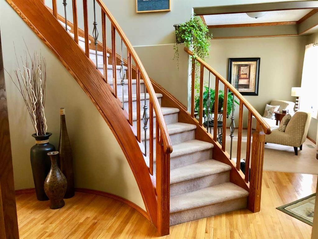 Fifth View of 63 Evergreen Heights SW, Evergreen, Calgary, Alberta, Y2Y3A6