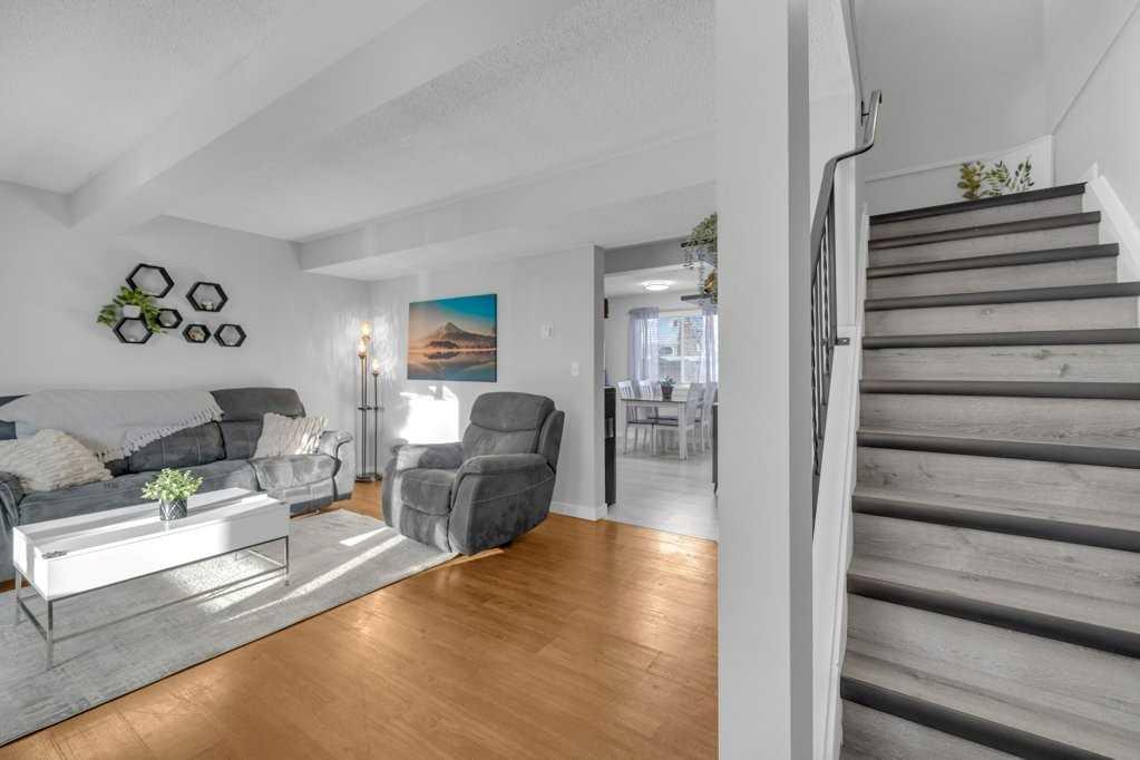 Fifth View of 5 Erickson Drive , Eastview Estates, Red Deer, Alberta, T4R 2A3