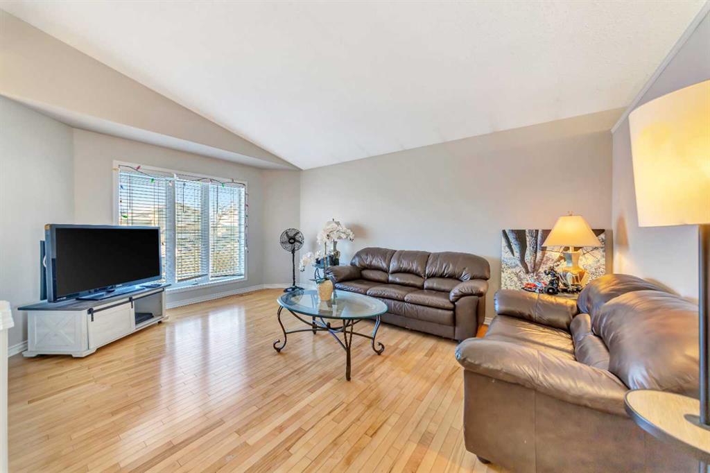 Fifth View of 2307 57B Avenue , College Park, Lloydminster, Alberta, T9V 2W5