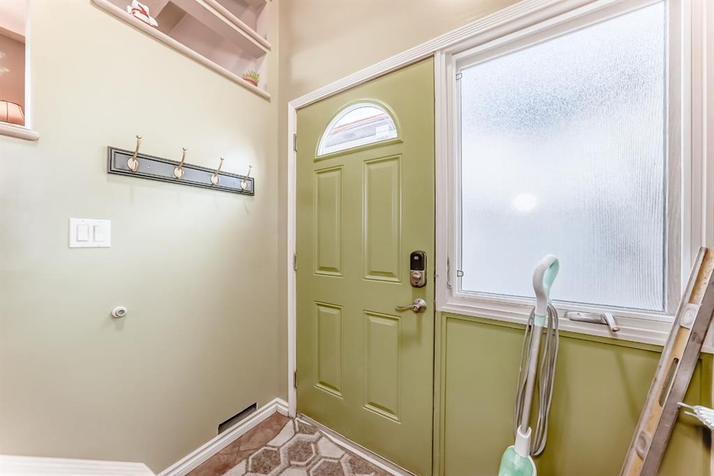 Fourth View of 274 Templeview Way NE, Temple, Calgary, Alberta, T1Y 3Y9