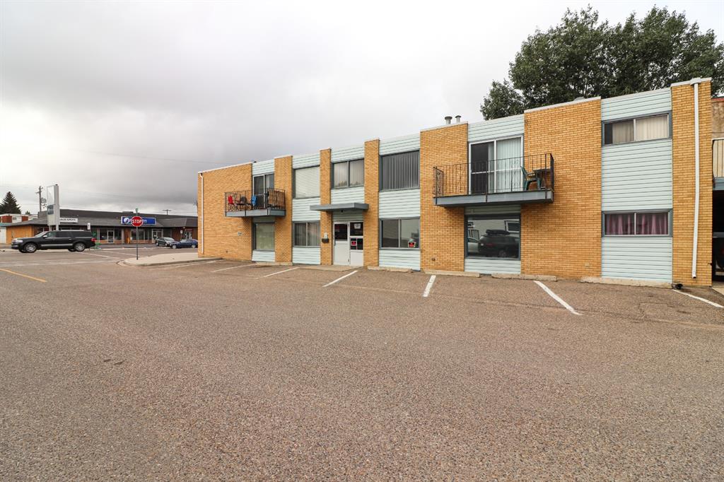 Main View of 121 Broadway Avenue E, NONE, Redcliff, Alberta, T0J 2P0