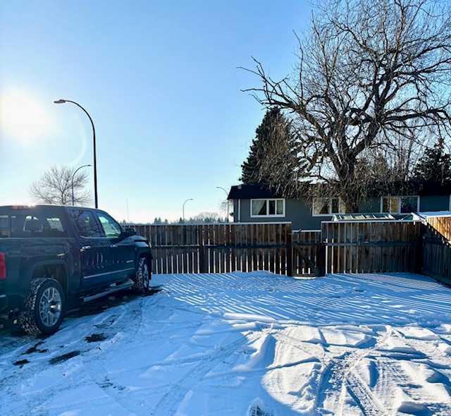 Fifth View of 1801 20 Street N, Winston Churchill, Lethbridge, Alberta, T1H4B5